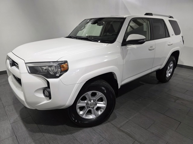 2020 Toyota 4Runner SR5 Premium's photo