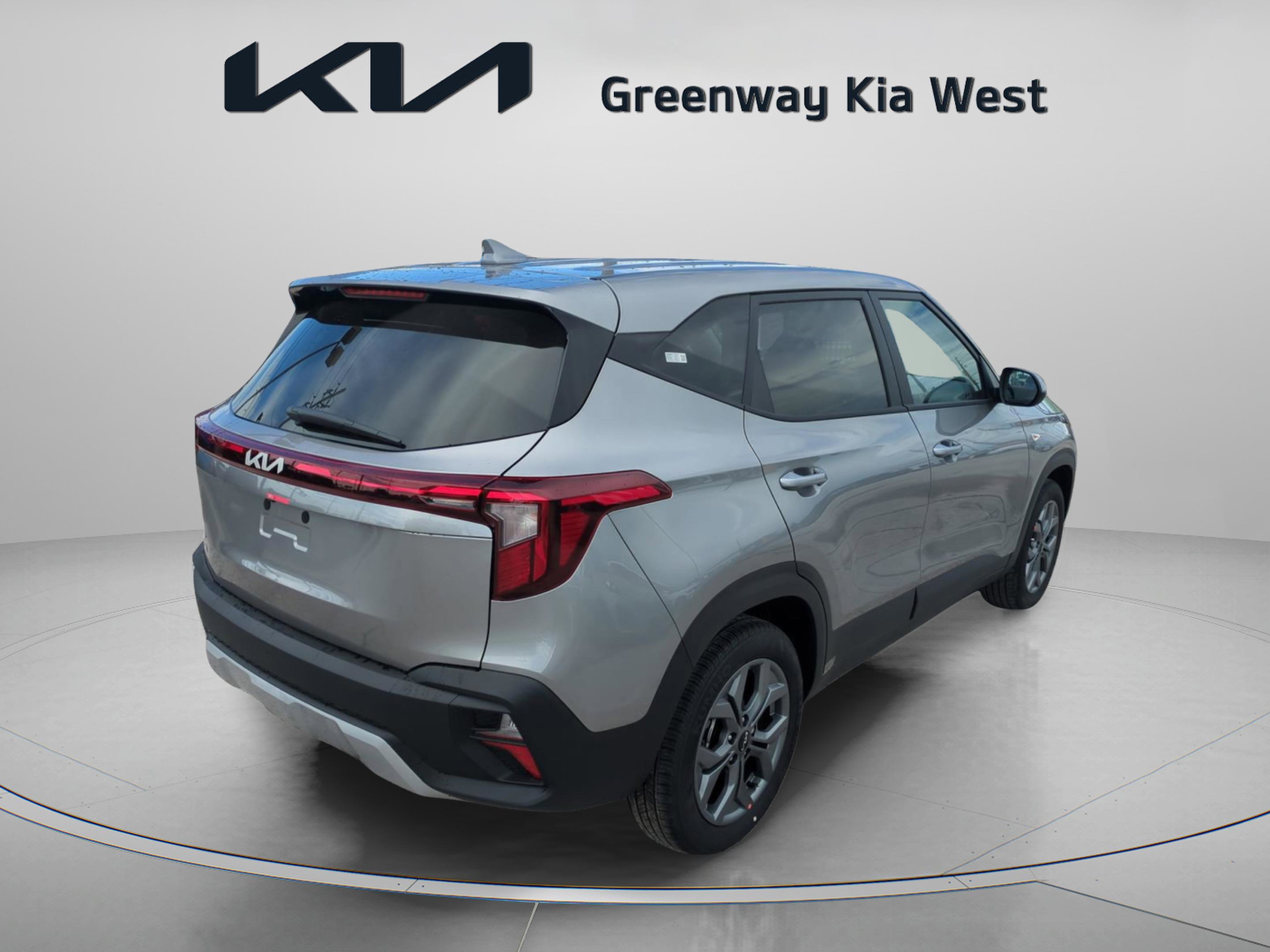 2026 Kia Seltos LX photo 7