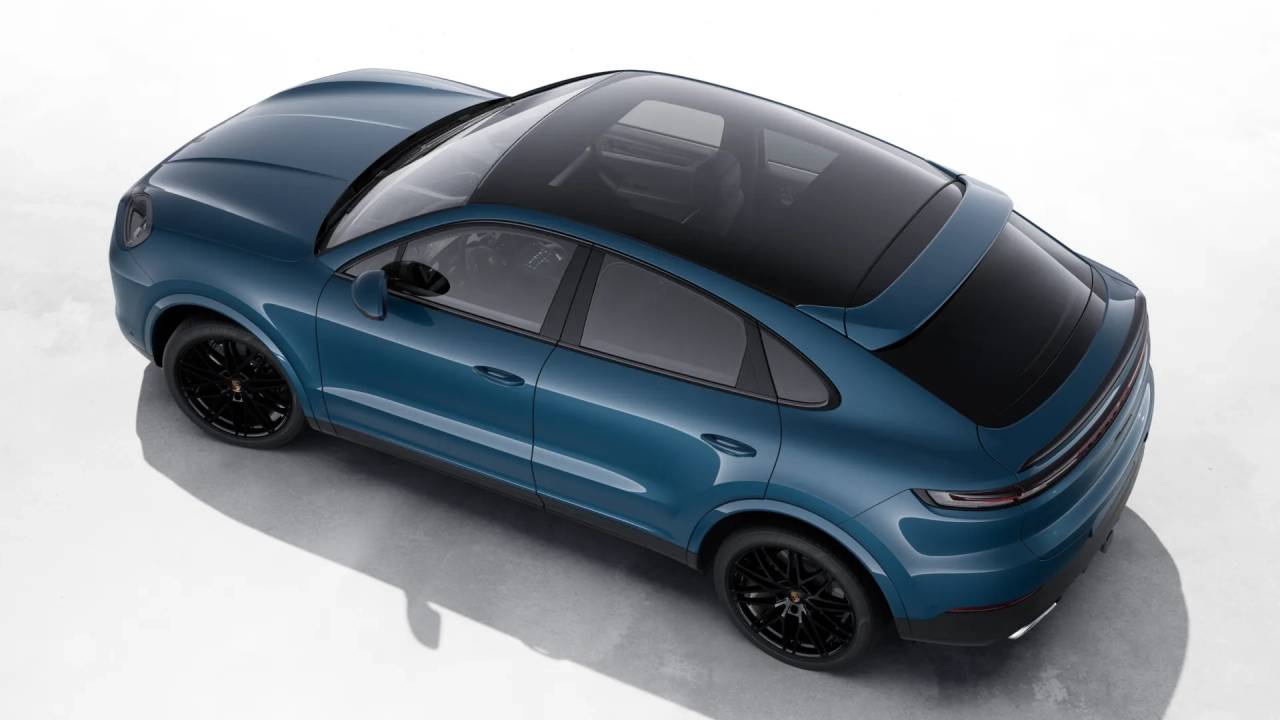 2025 Porsche Cayenne Coupe photo 4