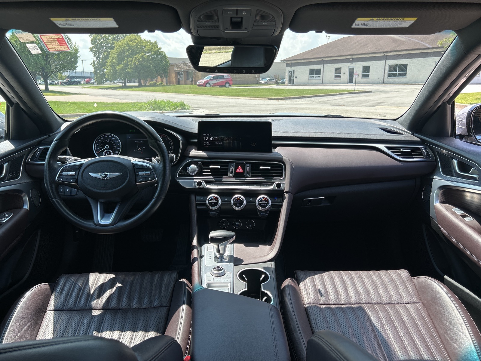 2022 Genesis G70 2.0T photo 26