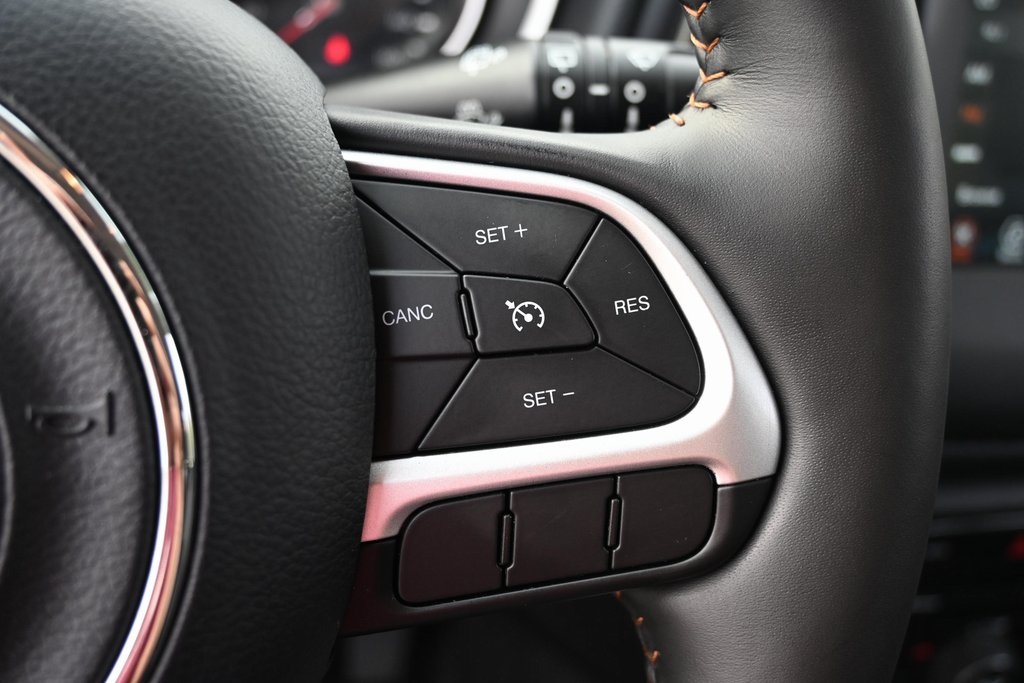 2019 Jeep Compass Latitude photo 28