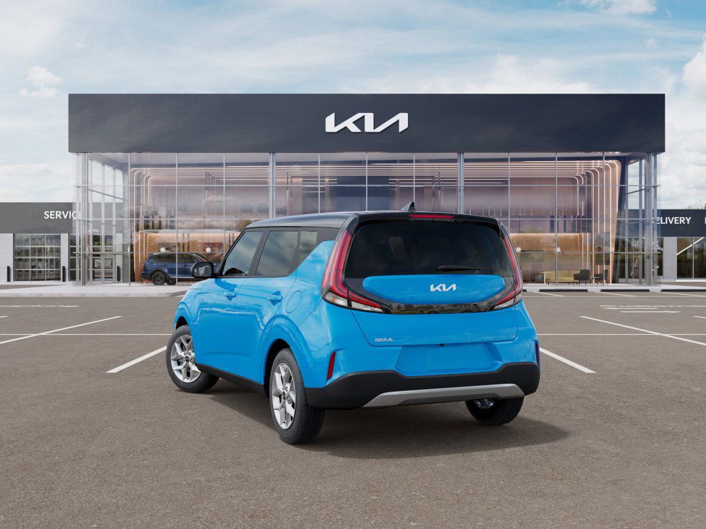 2025 Kia Soul S photo 4