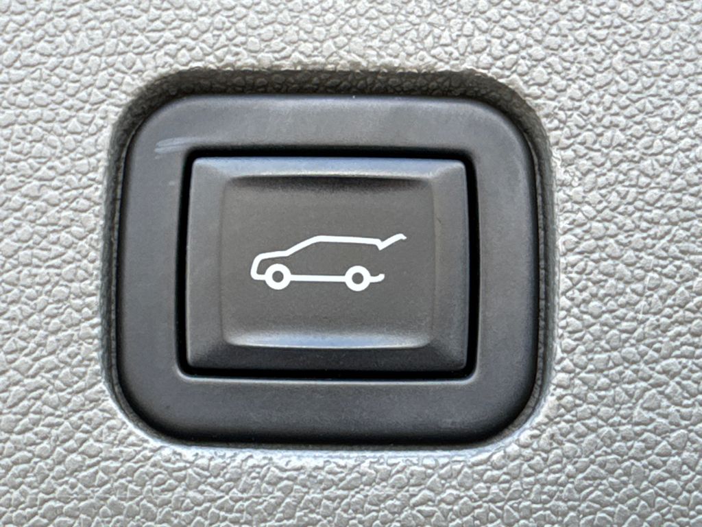 2023 Cadillac XT6 Premium Luxury photo 19