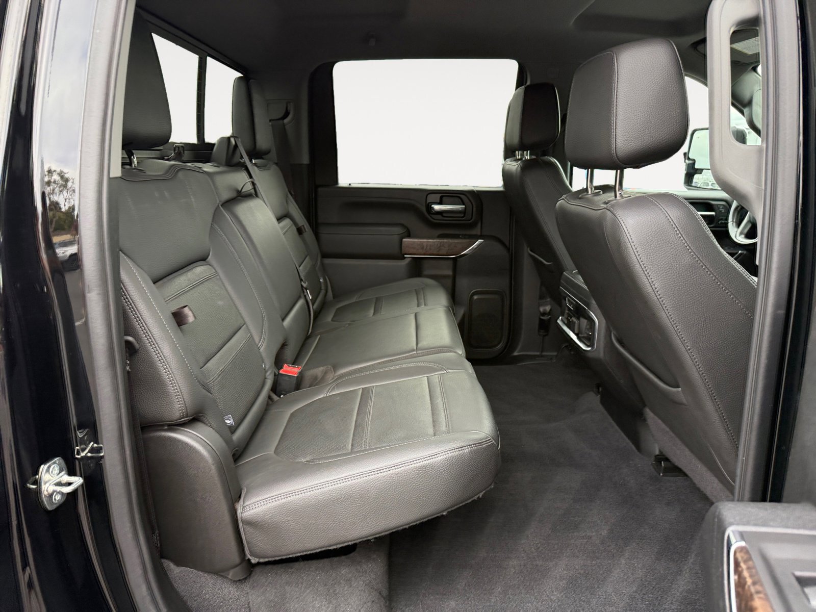 2020 Gmc Sierra 2500 HD Denali photo 17