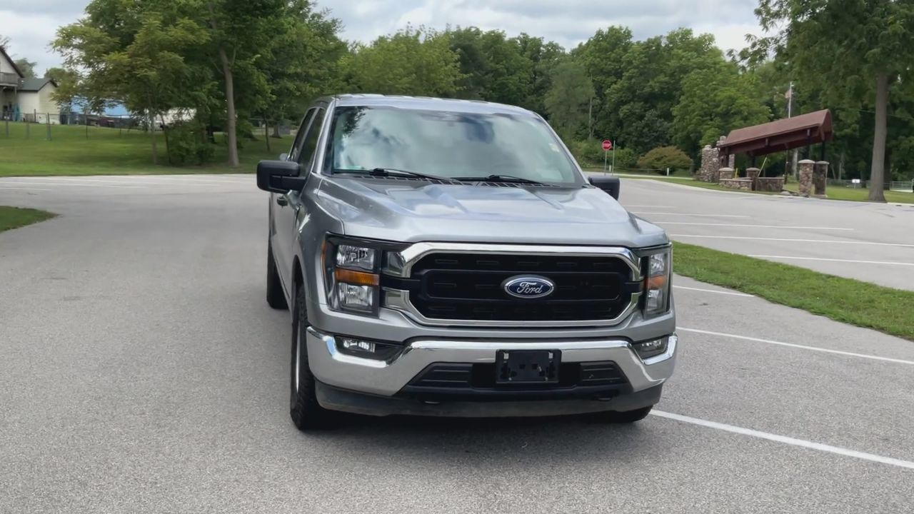 2023 Ford F-150 XLT photo 2