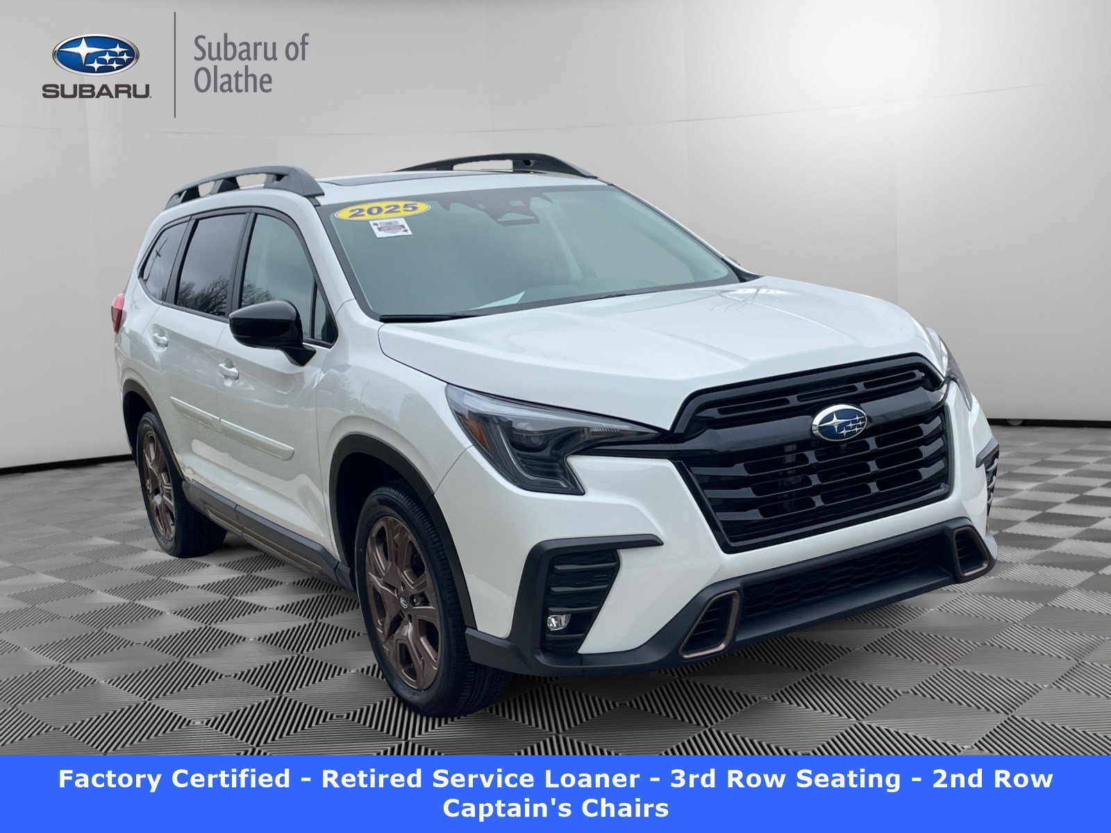 2025 Subaru Ascent Bronze Edition's photo