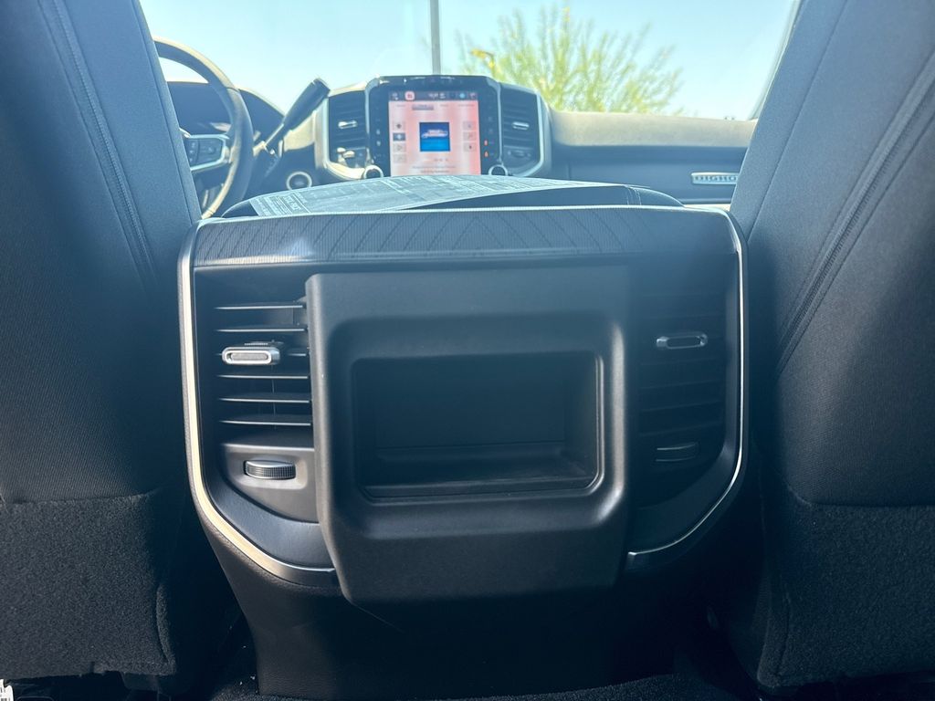 2025 Ram 2500 Big Horn photo 7