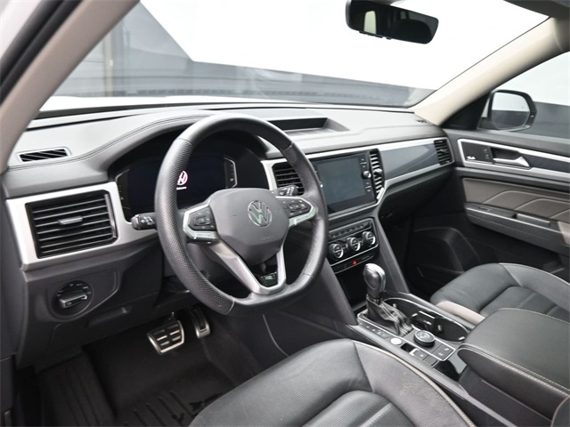 2023 Volkswagen Atlas V6 SEL Premium R-Line photo 29