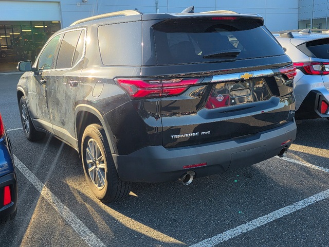 2023 Chevrolet Traverse Leather photo 2