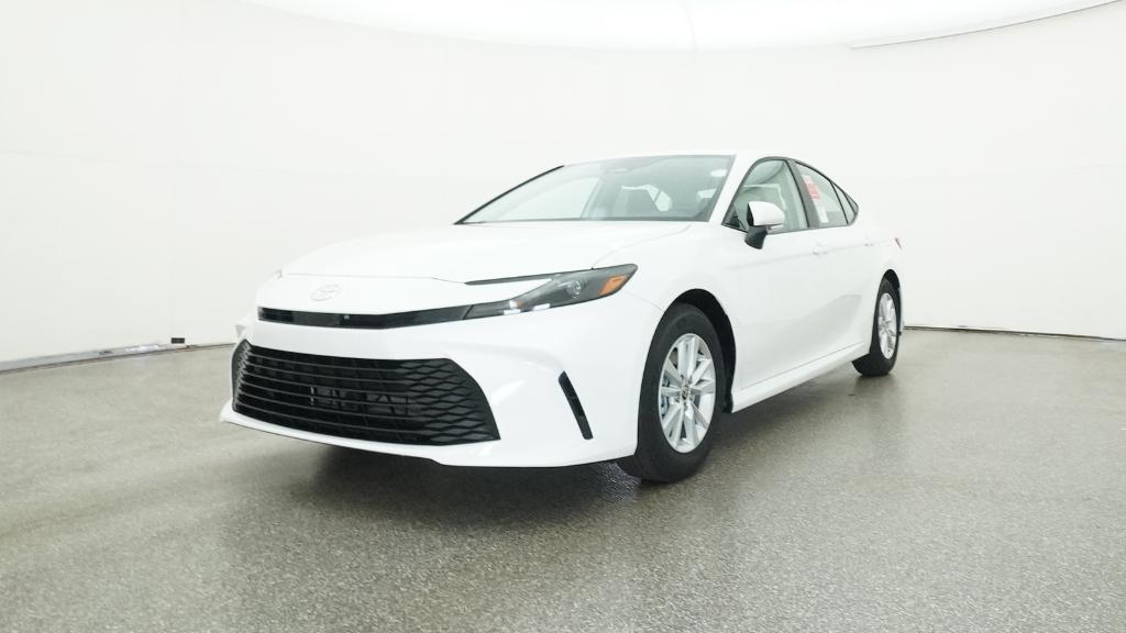 2026 Toyota Camry LE photo 4