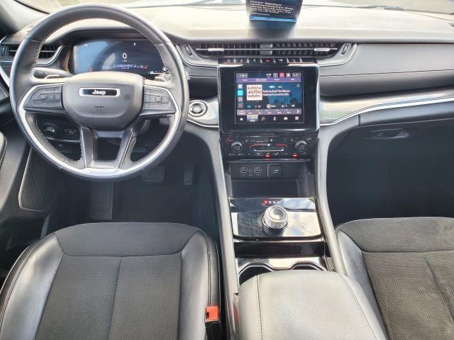 2022 Jeep Grand Cherokee Altitude photo 17