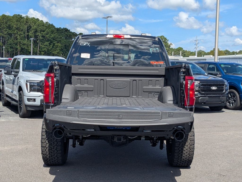 2025 Ford F-150 XLT photo 12