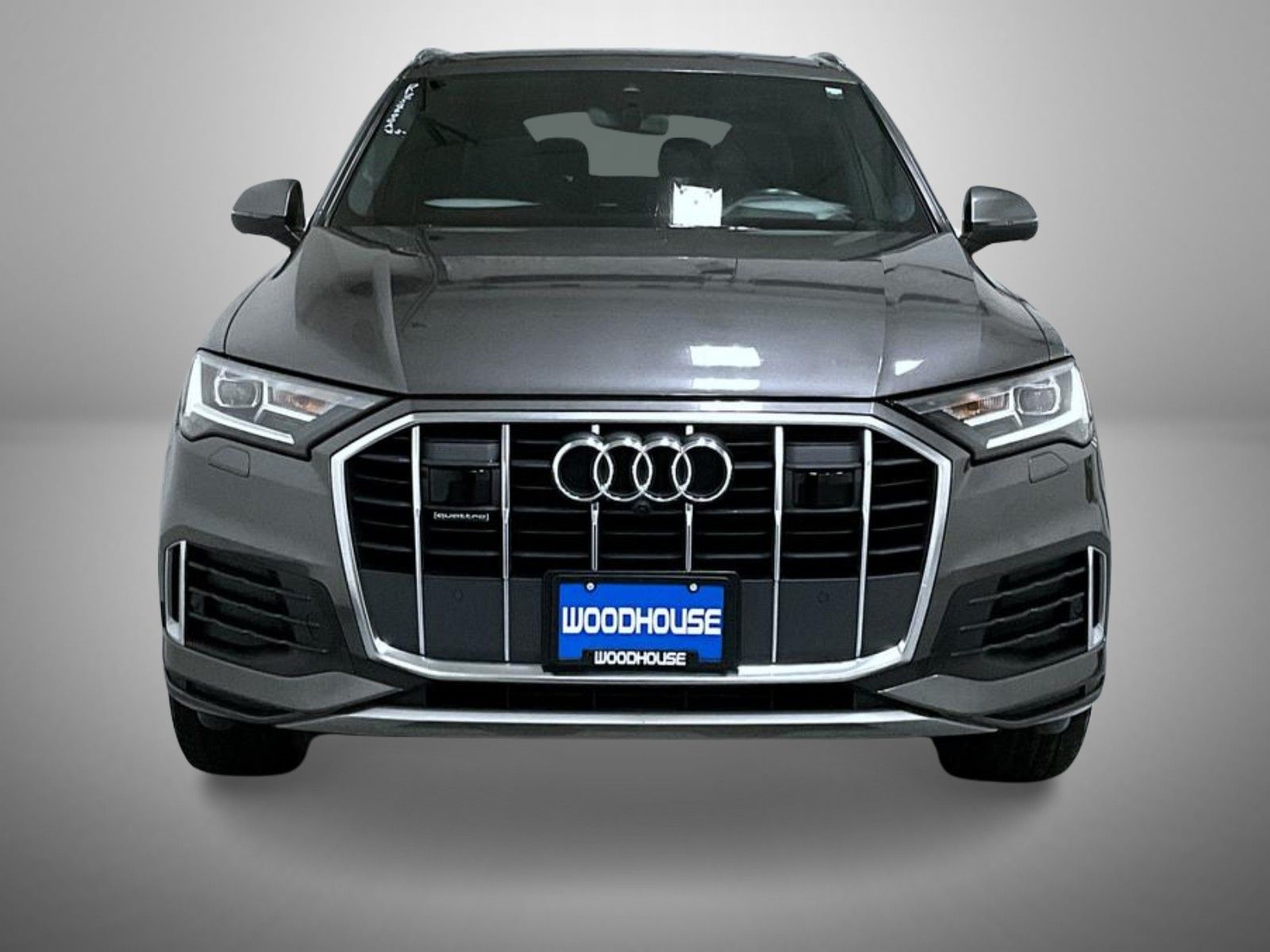 2022 Audi Q7 45 Premium Plus photo 2