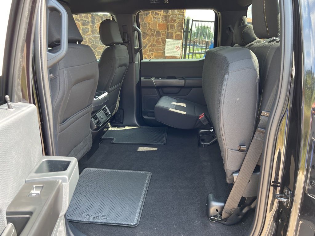 2025 Ford F-150 STX photo 35