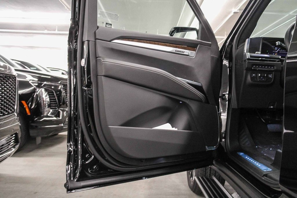 2026 Cadillac Escalade ESV Platinum Sport photo 19