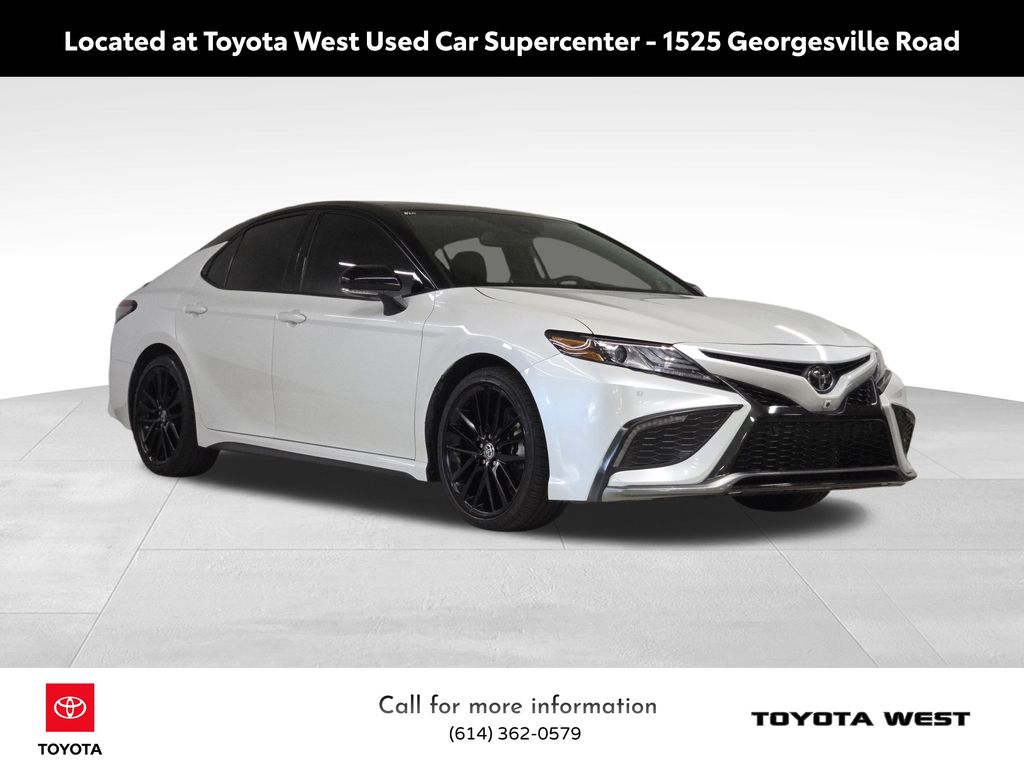 2024 Toyota Camry XSE V6 photo 3