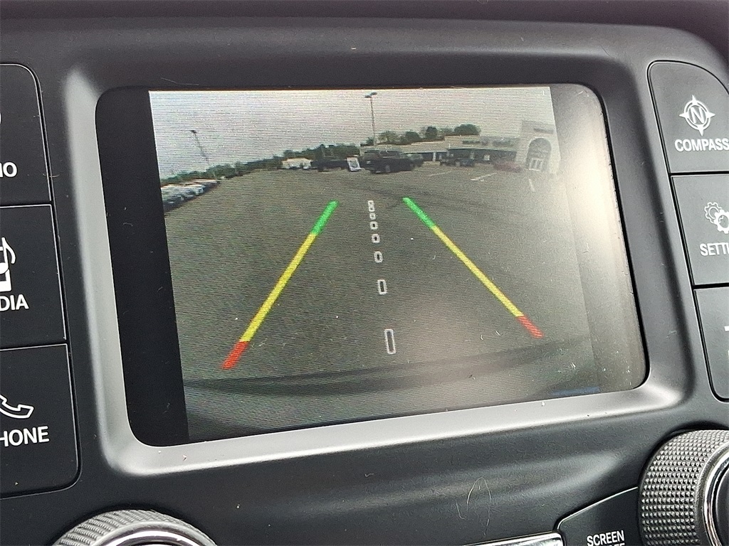 2018 Jeep Compass Latitude photo 16