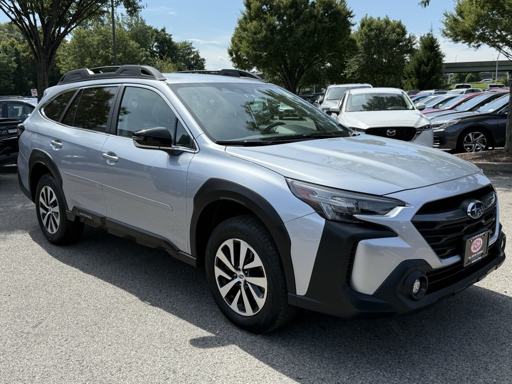 2023 Subaru Outback Premium photo 3