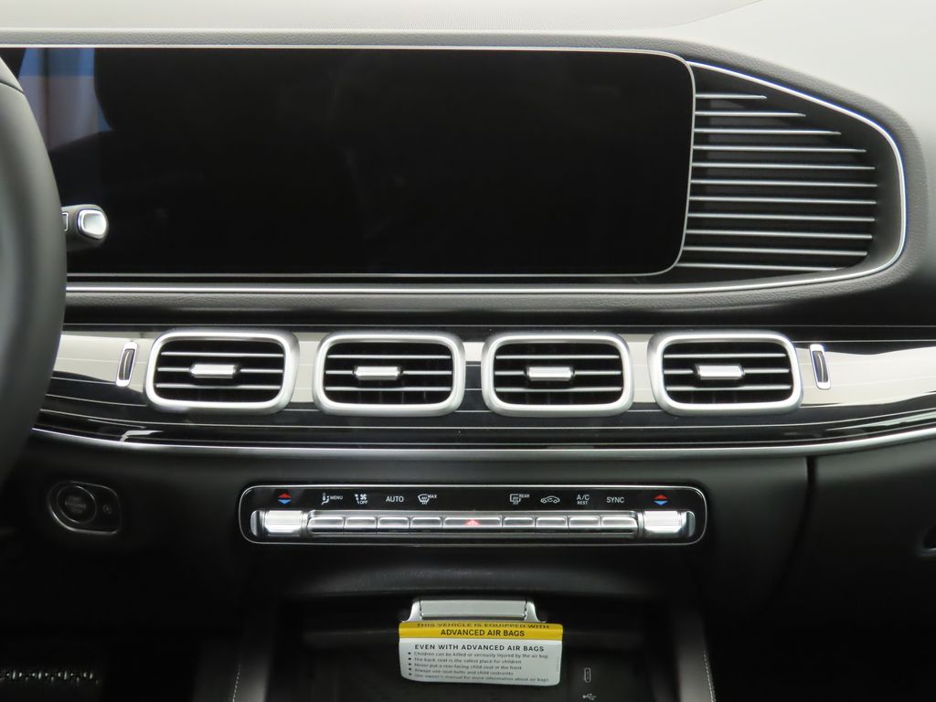 2025 Mercedes Benz GLE 450 4MATIC photo 13