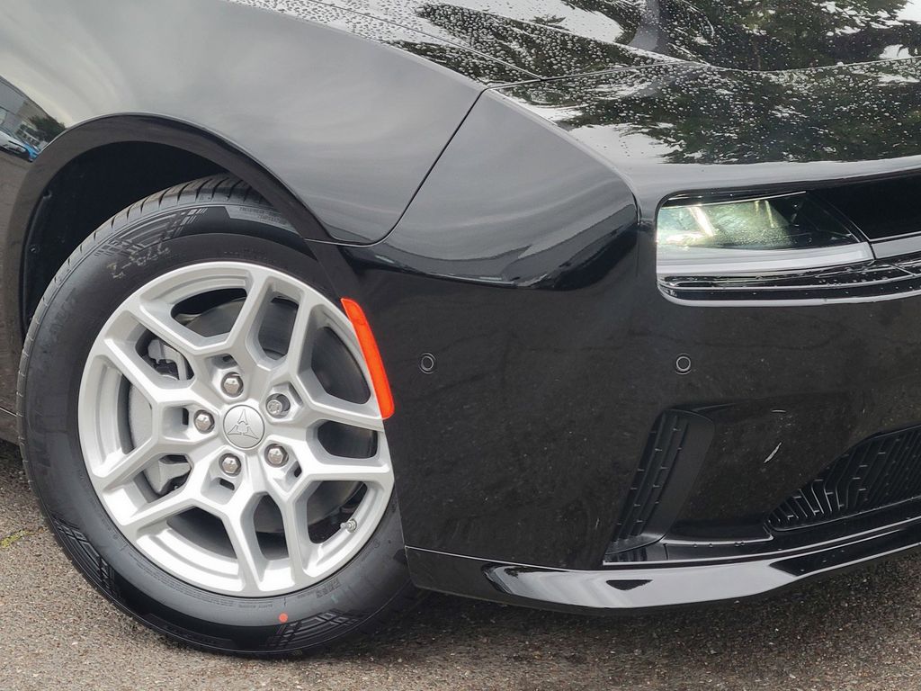 2025 Dodge Charger R/T AWD photo 3