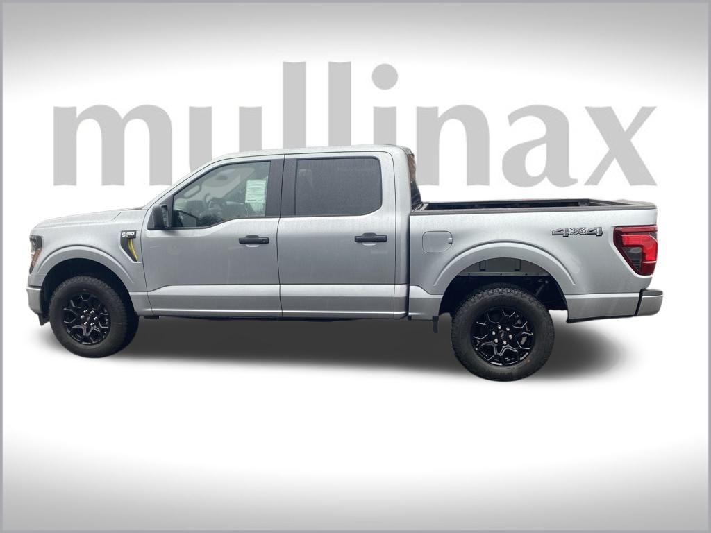 2025 Ford F-150 STX photo 4