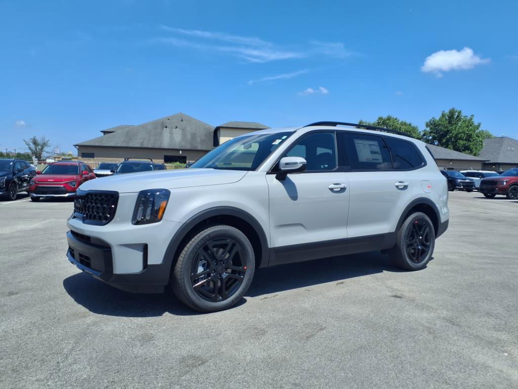 2025 Kia Telluride EX X-Line photo 2