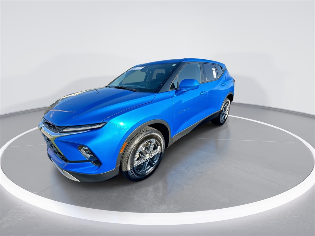 2024 Chevrolet Blazer 2LT photo 4