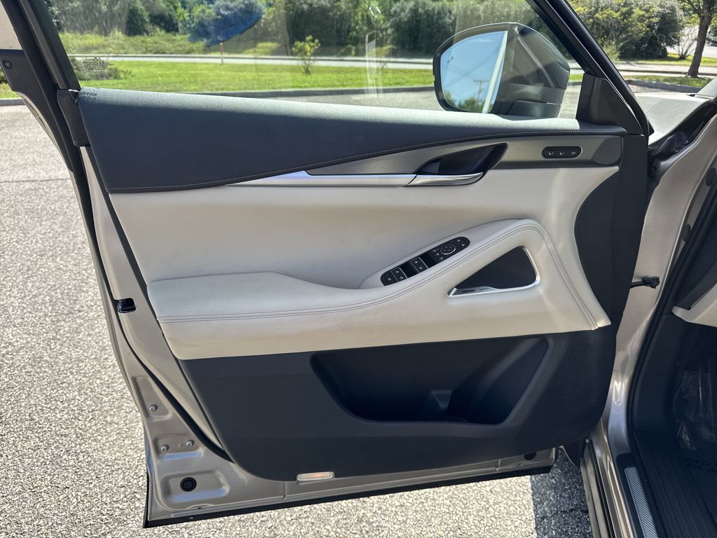 2024 Infiniti QX60 Luxe photo 15