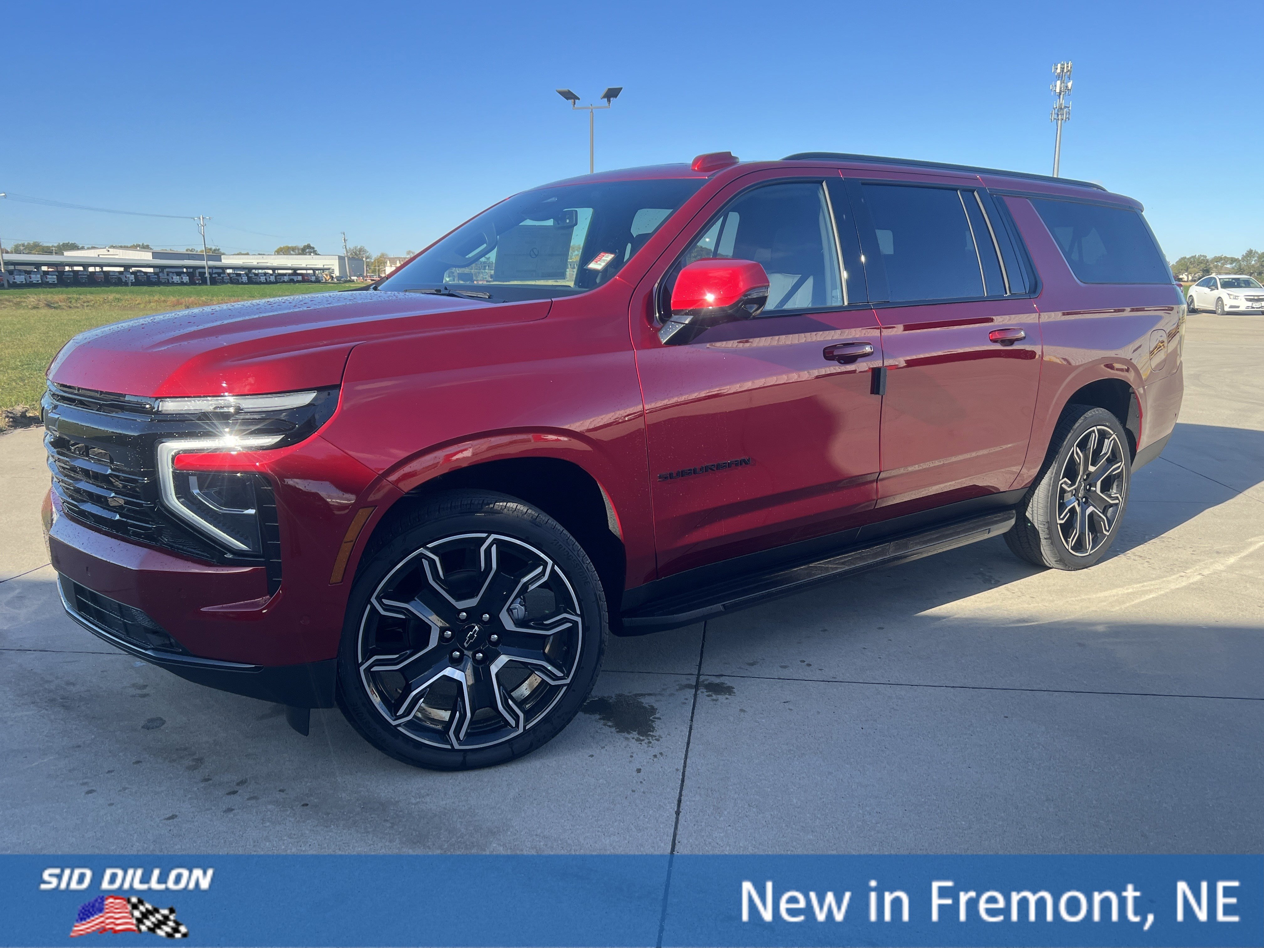 2026 Chevrolet Suburban RST's photo