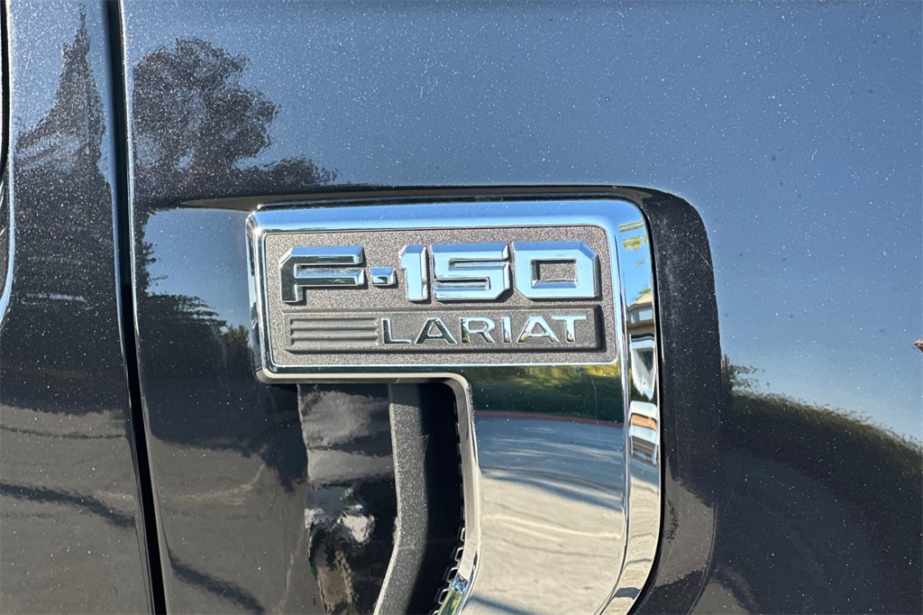2024 Ford F-150 Lariat photo 25