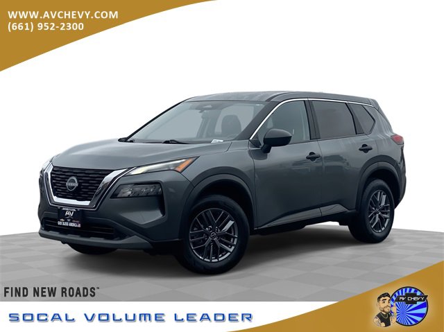 2023 Nissan Rogue S's photo