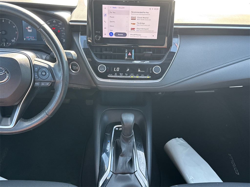 2023 Toyota Corolla SE photo 25