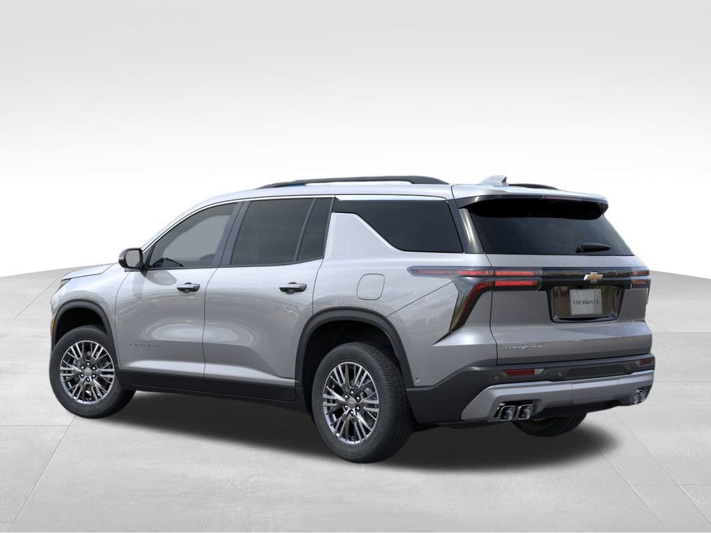 2025 Chevrolet Traverse photo 3