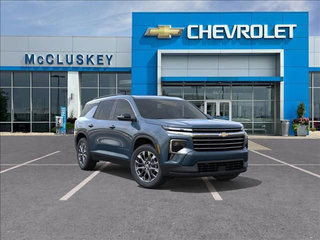 2025 Chevrolet Traverse LT's photo