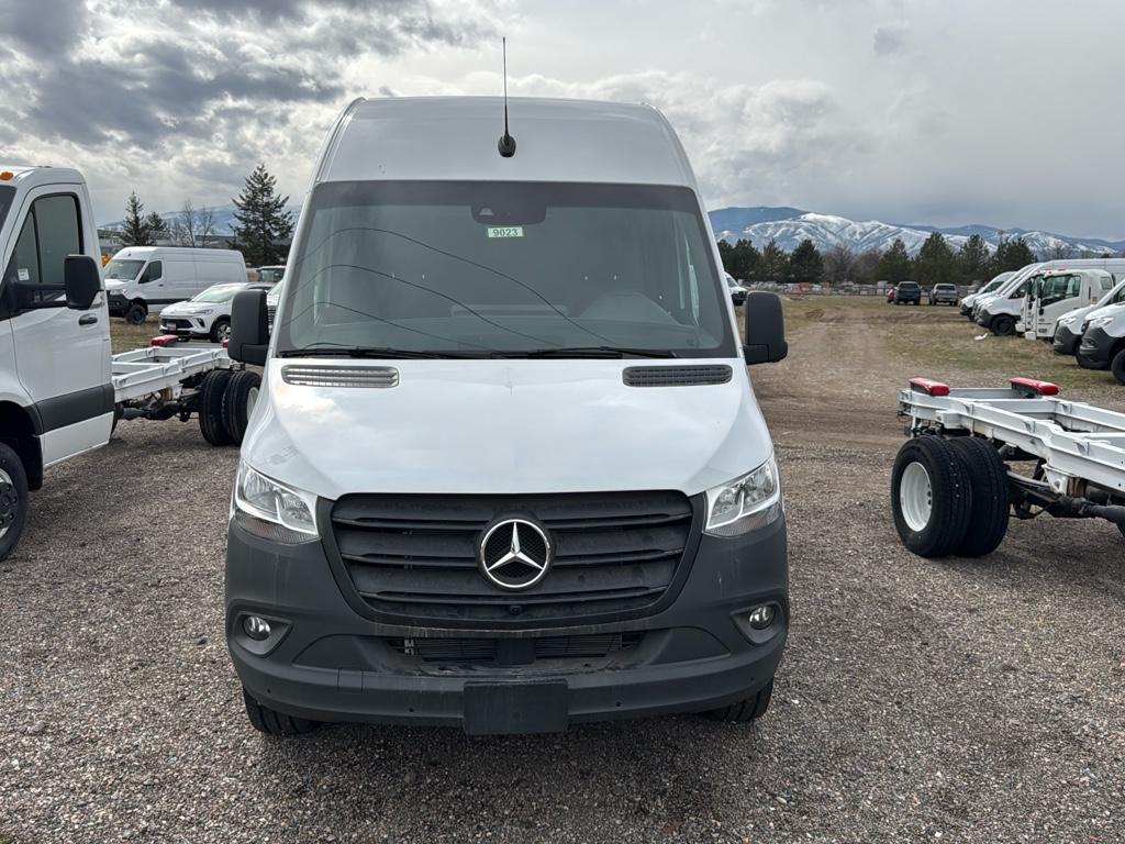 2024 Mercedes-Benz Sprinter Cargo Van Base's photo