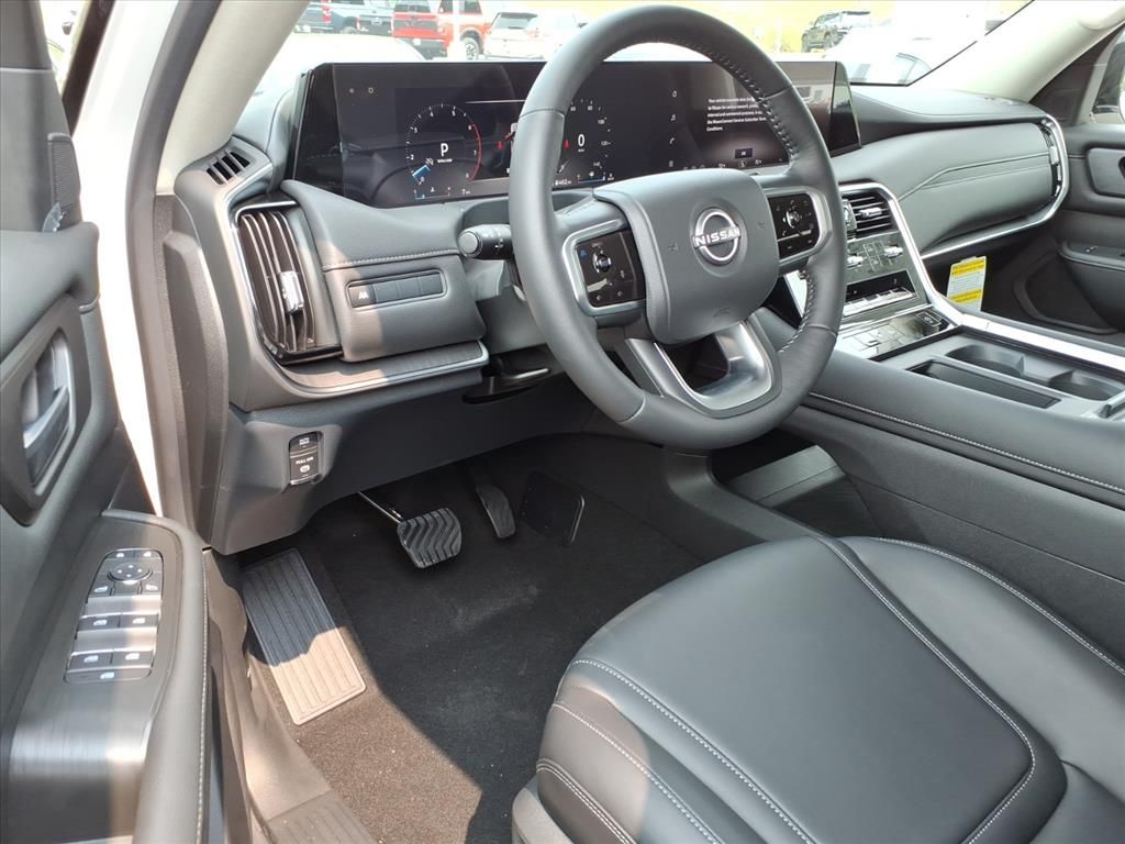 2026 Nissan Armada SV photo 13