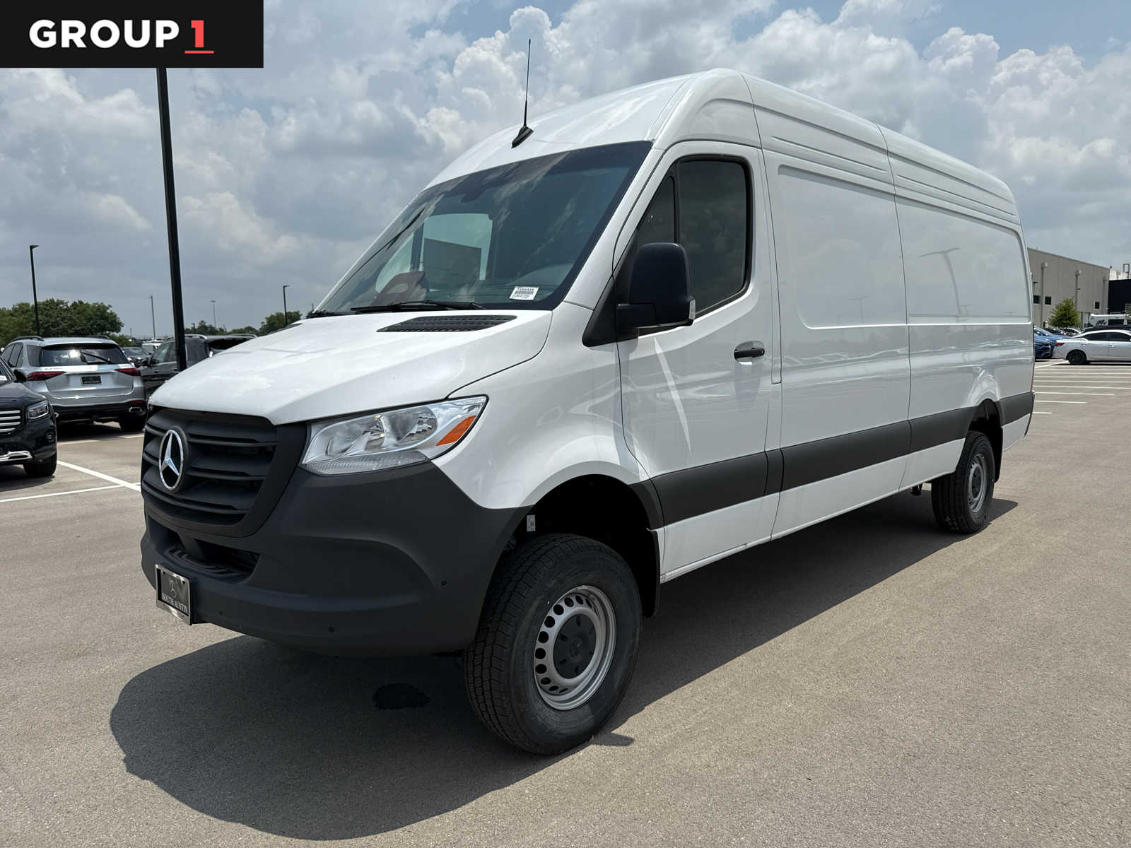 2025 Mercedes-Benz Sprinter Cargo Van Base's photo