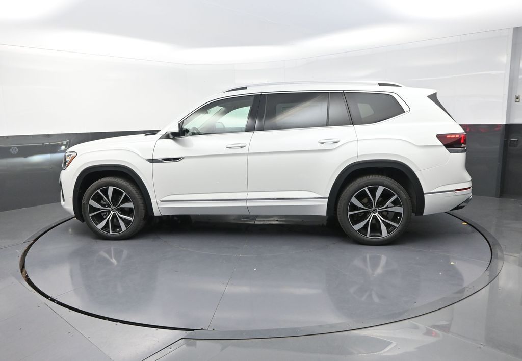 2025 Volkswagen Atlas SEL Premium R-Line photo 4