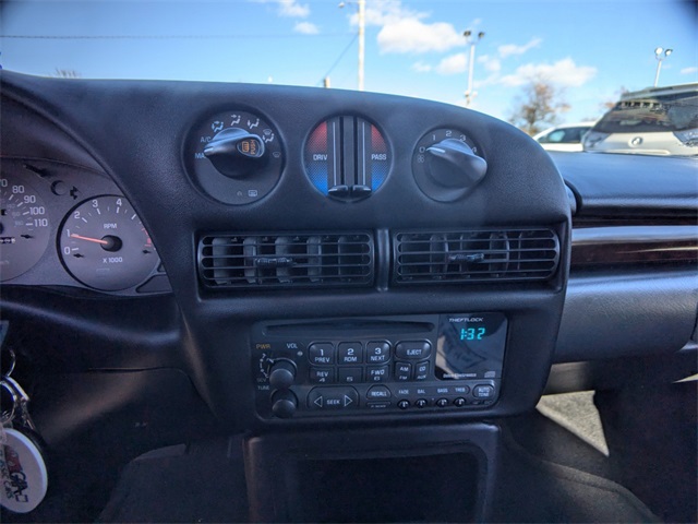 1998 Chevrolet Monte Carlo SS photo 16