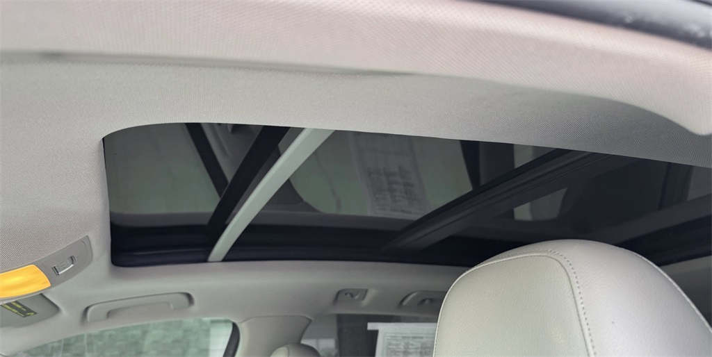 2012 Audi Q5 3.2 Premium Plus photo 12