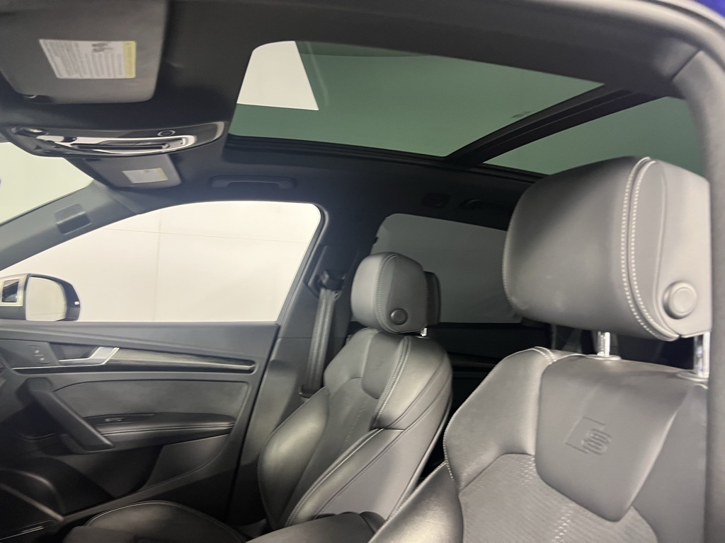 2022 Audi SQ5 Premium Plus photo 23