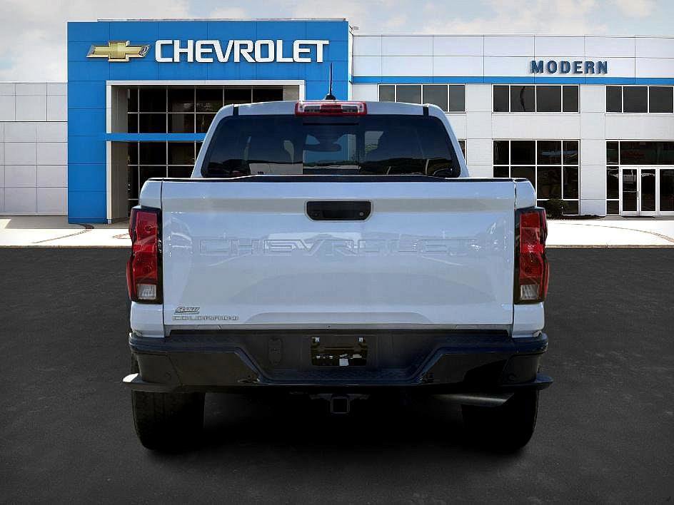 2025 Chevrolet Colorado Trail Boss photo 4