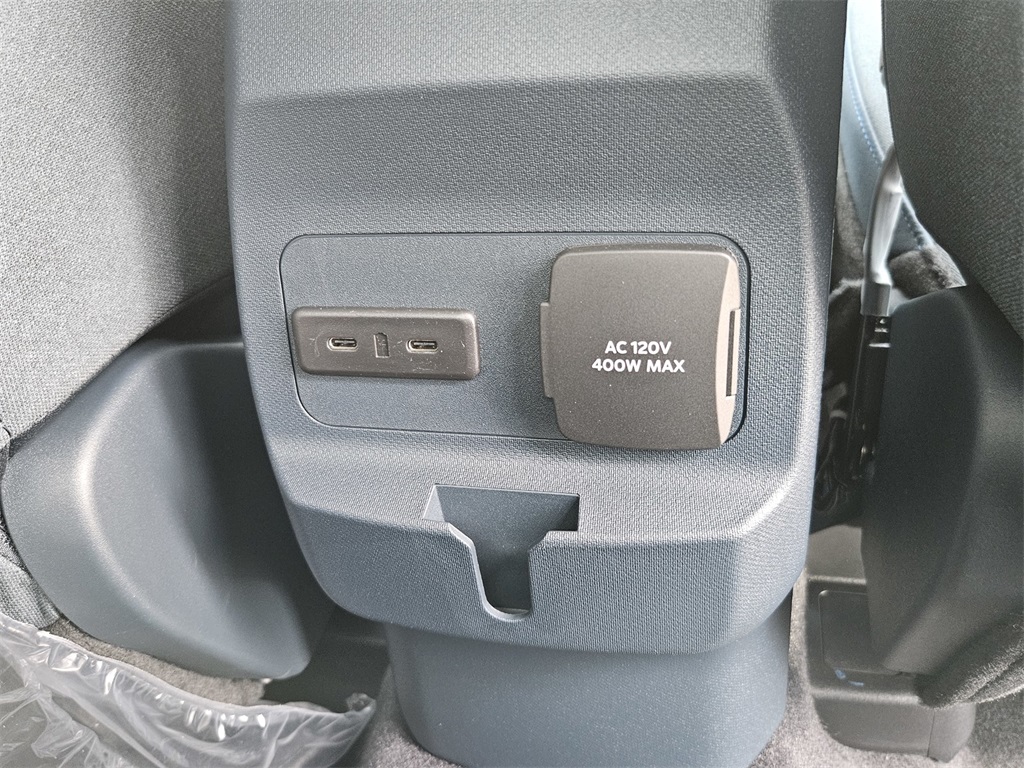 2025 Ford Maverick XLT photo 25