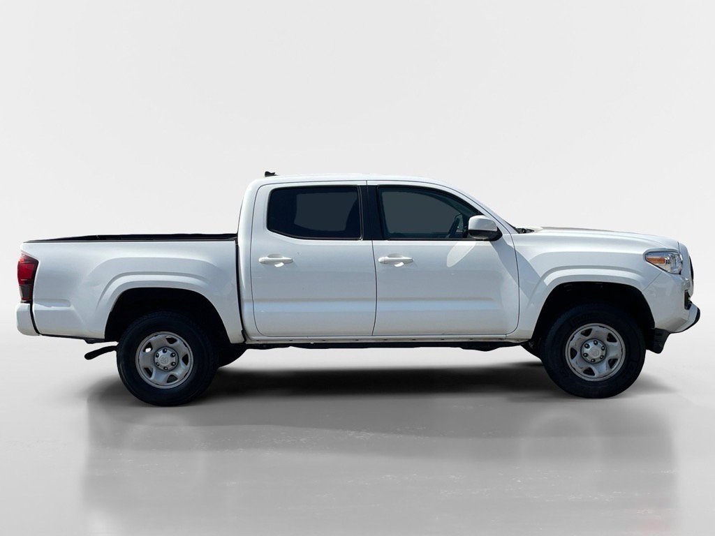 2023 Toyota Tacoma SR photo 7