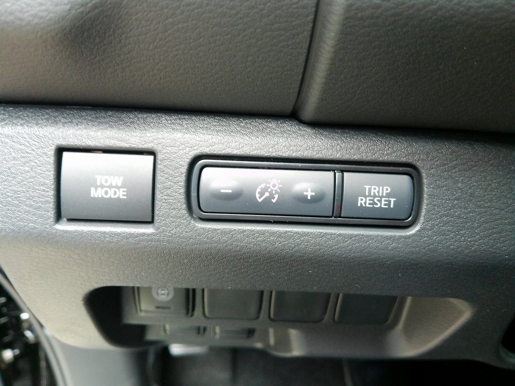 2025 Nissan Frontier Crew Cab PRO-4X photo 33
