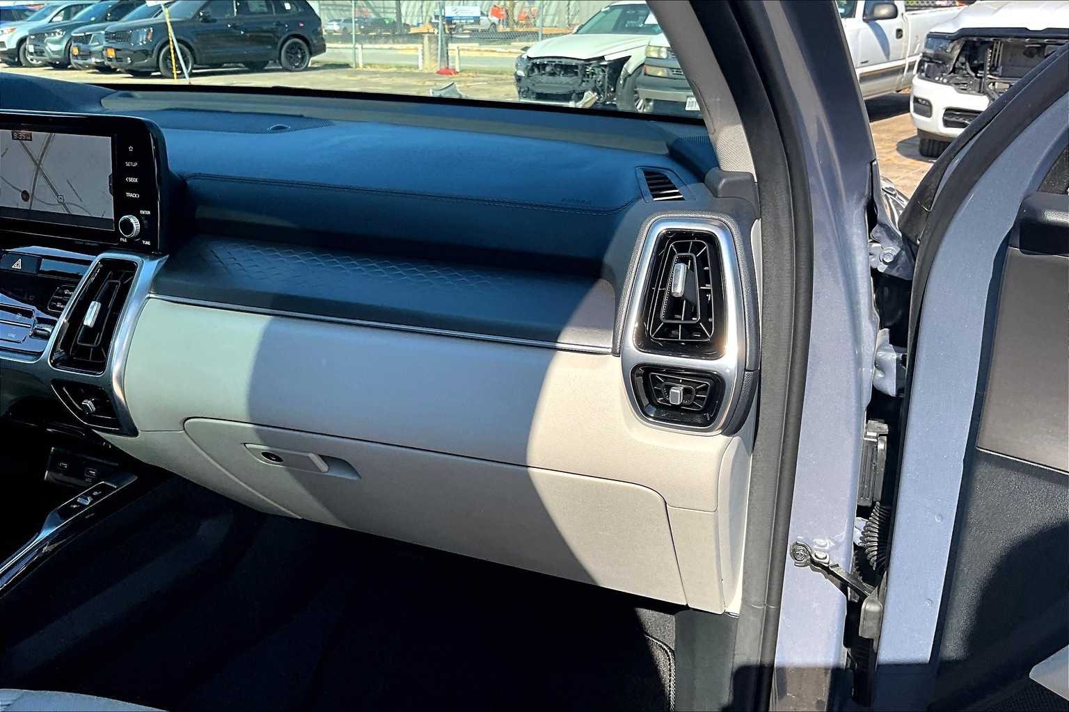 2023 Kia Sorento SX Prestige photo 31