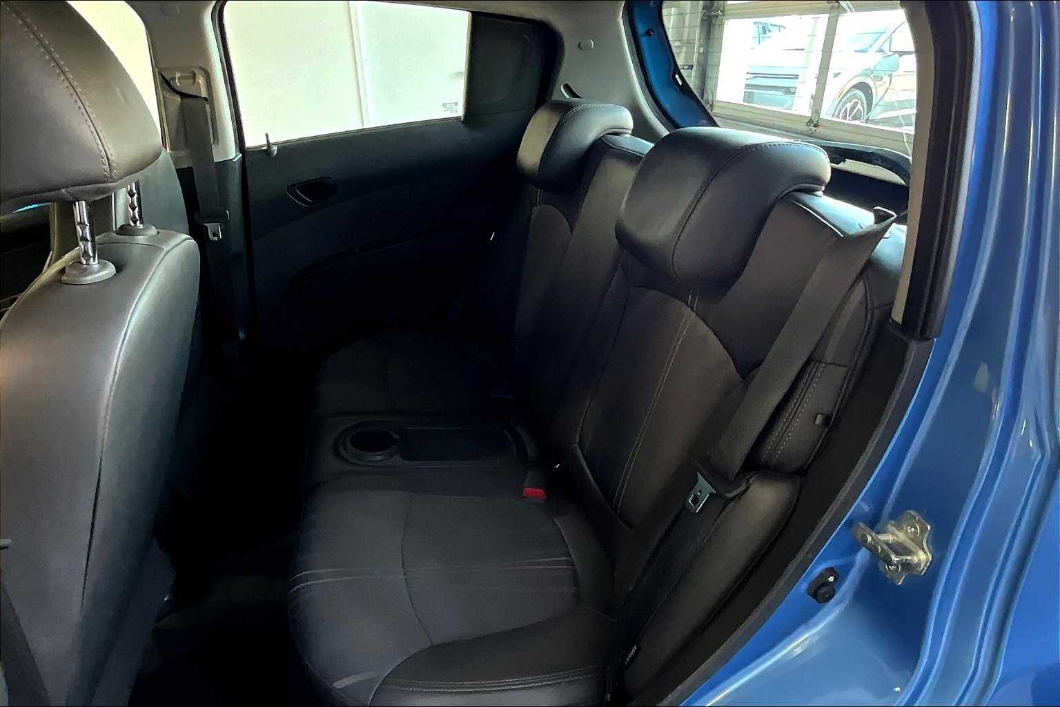 2014 Chevrolet Spark LS photo 14