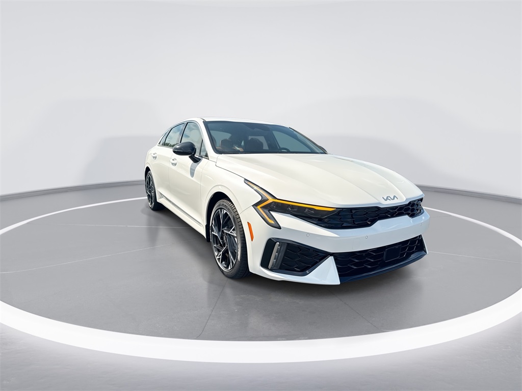 2026 Kia K5 GT-Line photo 2