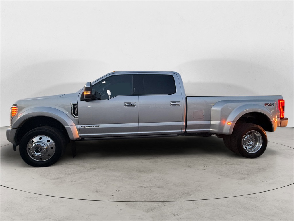 2019 Ford F-450 photo 2