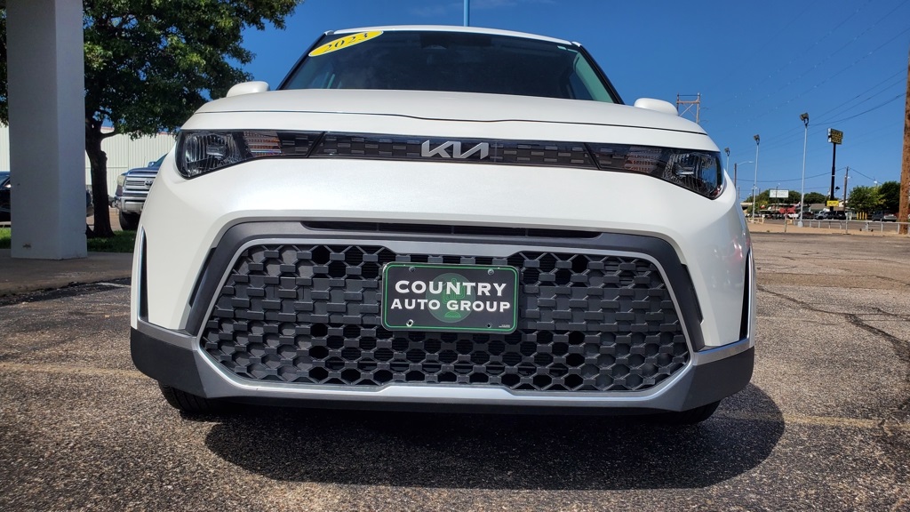 2023 Kia Soul LX photo 8